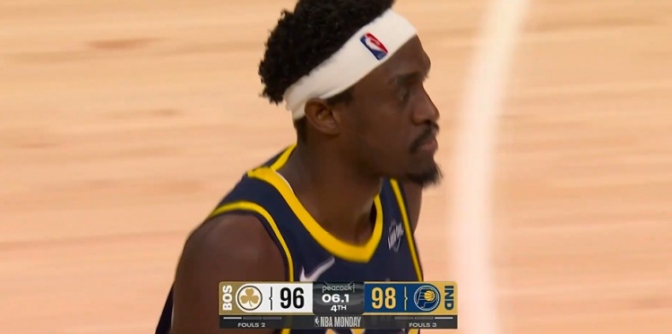 准绝杀？西亚卡姆单打怀特抛投再度超出比分 比赛仅剩6秒！